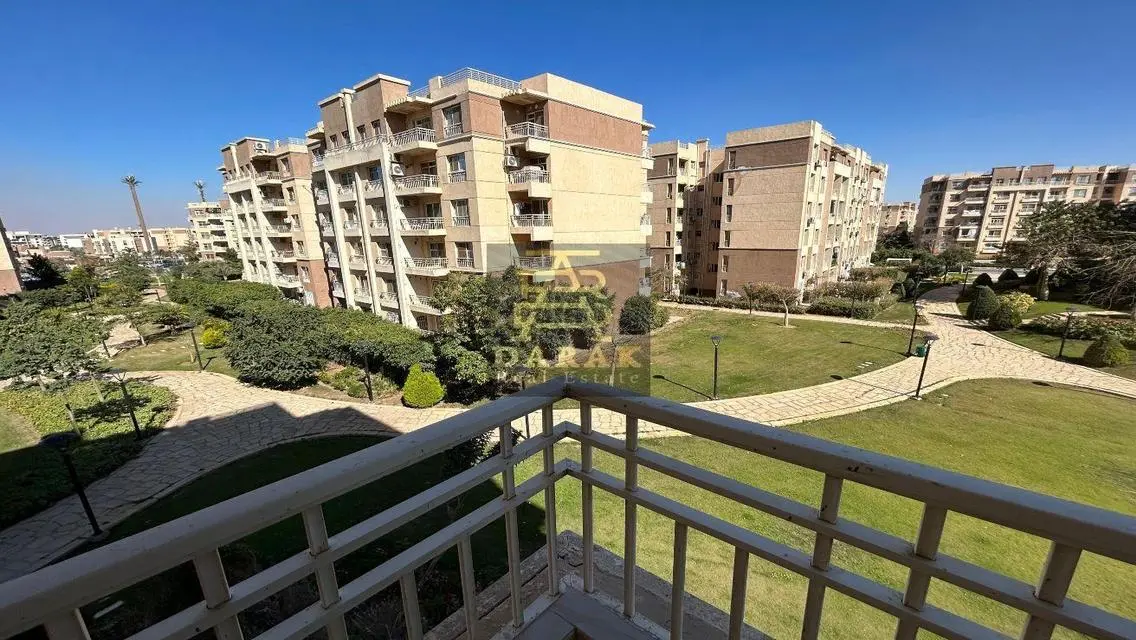Elegant Apartment in Park 116 with Versatile Amenities