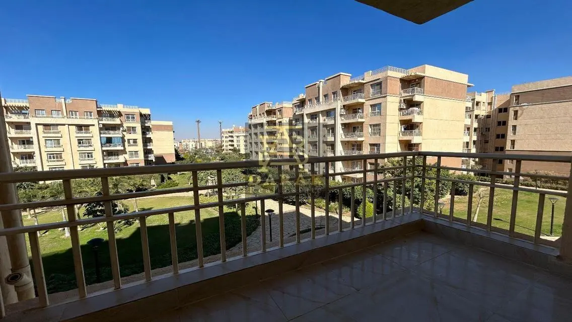 Elegant Apartment in Park 116 with Versatile Amenities