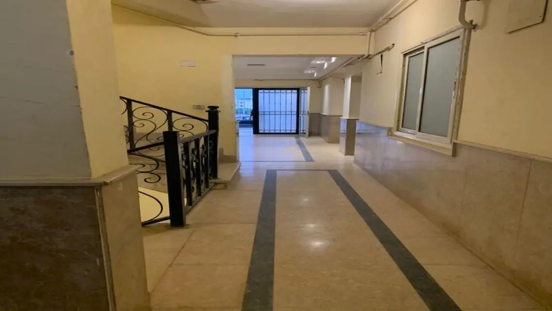 Luxury Apartment with Shared Pool in a Prime Location