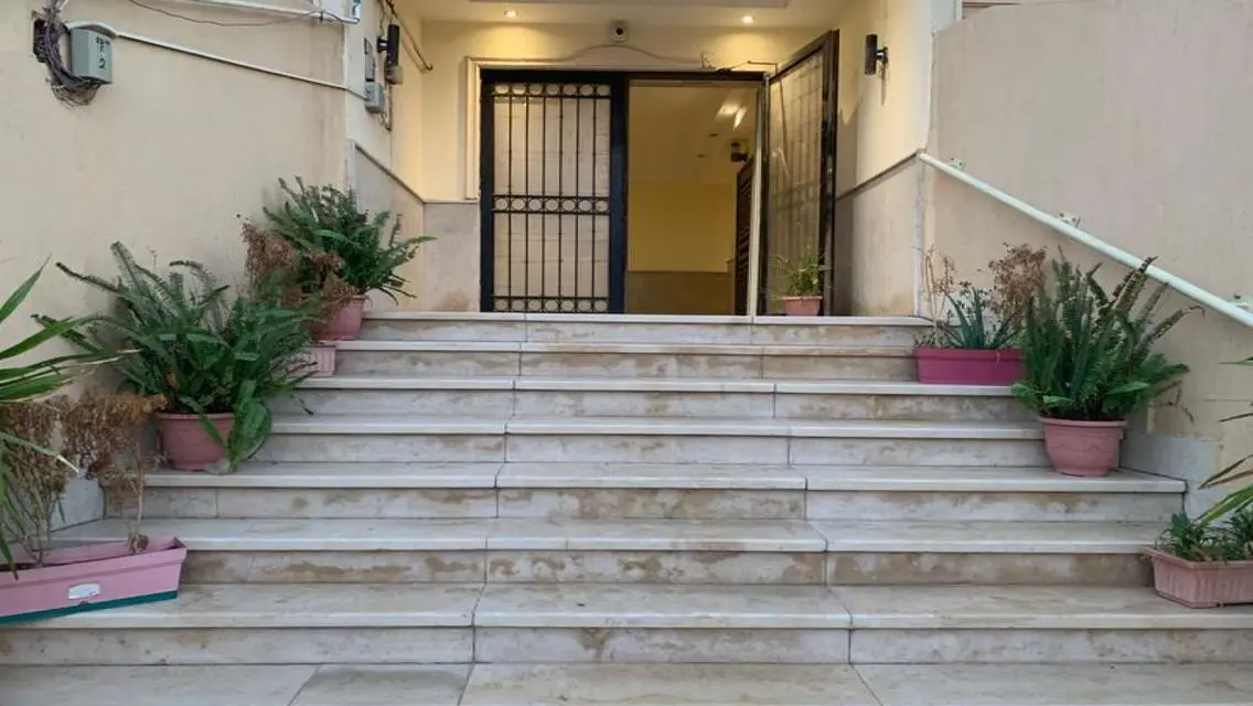 Luxury Apartment with Shared Pool in a Prime Location