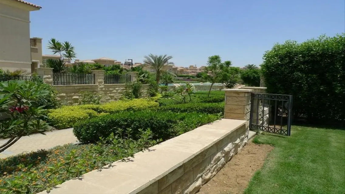 Luxury Villa for Sale with Spacious Layout