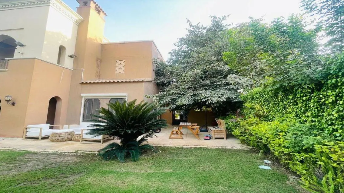 Luxury Villa for Sale with 342 sqm