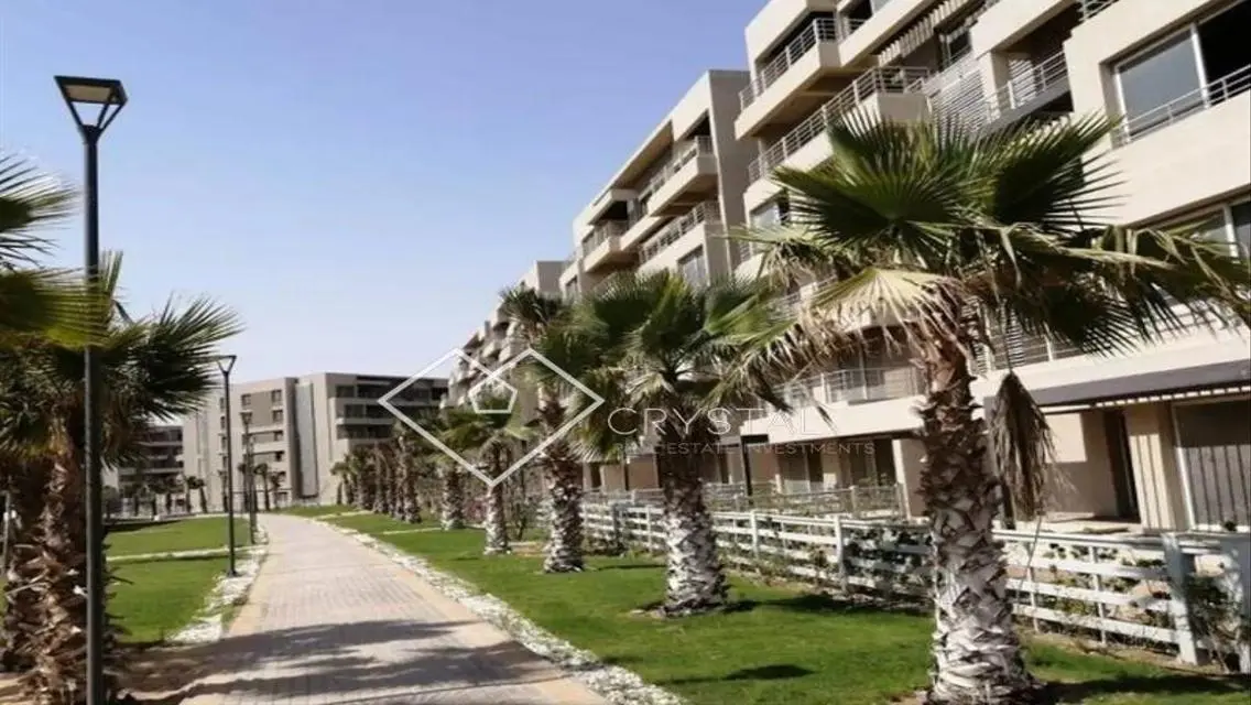 شقة فاخرة متاحة للبيع