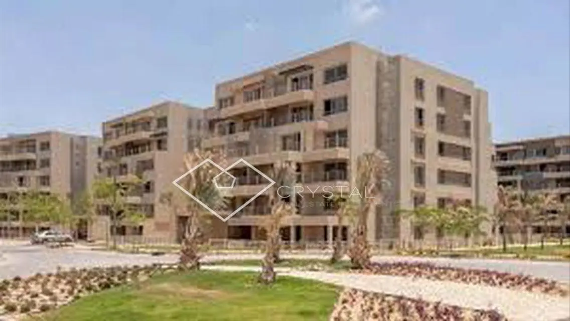 شقة فاخرة متاحة للبيع