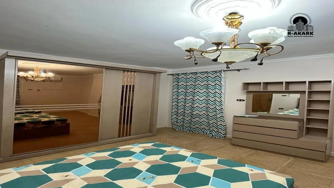 شقة رائعة للإيجار في موقع متميز