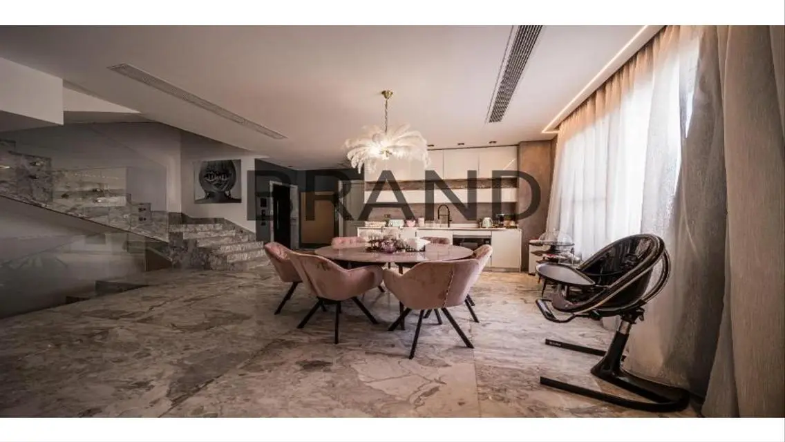 Luxury Villa for Sale in Premium Area