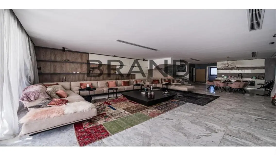 Luxury Villa for Sale in Premium Area