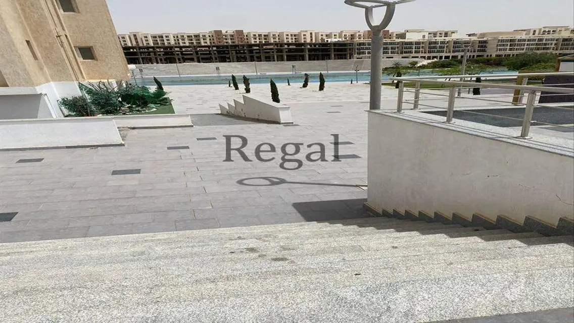 متجر للبيع في بورتو أكتوبر – NEOM