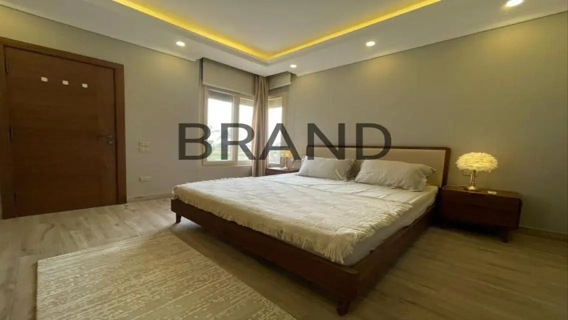 Luxurious 1500 Square Meter Apartment in the Heart of the City