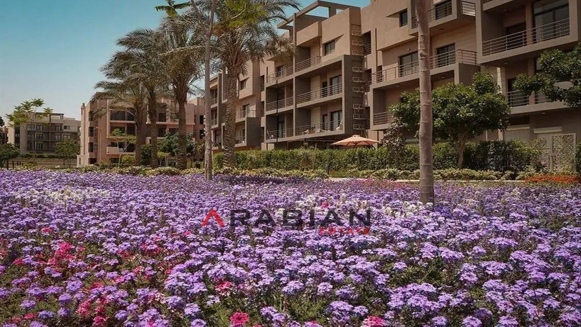 فيلا فاخرة مطلة على بحيرات مع ميزات مائية