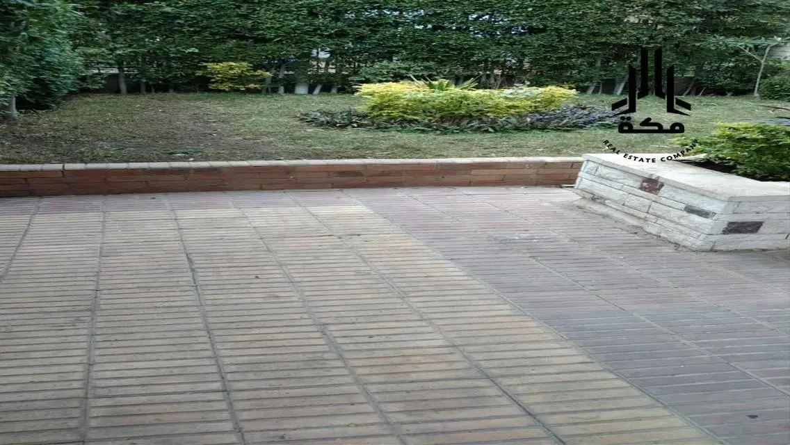 شقة فاخرة للبيع تضم جميع المرافق الحديثة