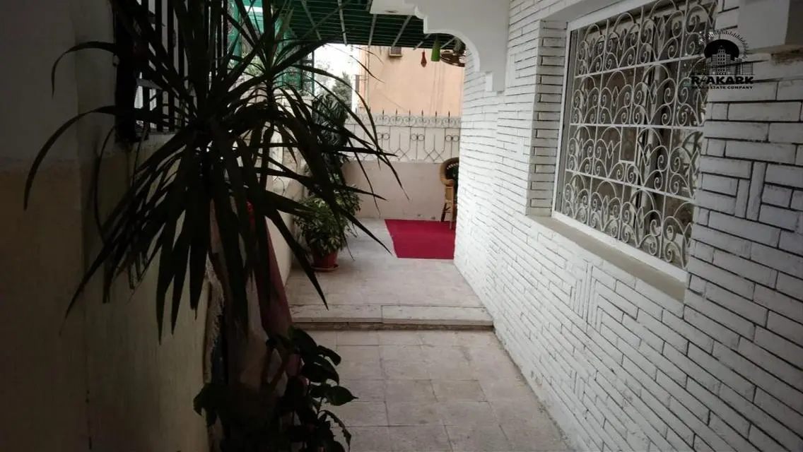 Luxury 3-Bedroom Apartment with Balcony and Premium Amenities