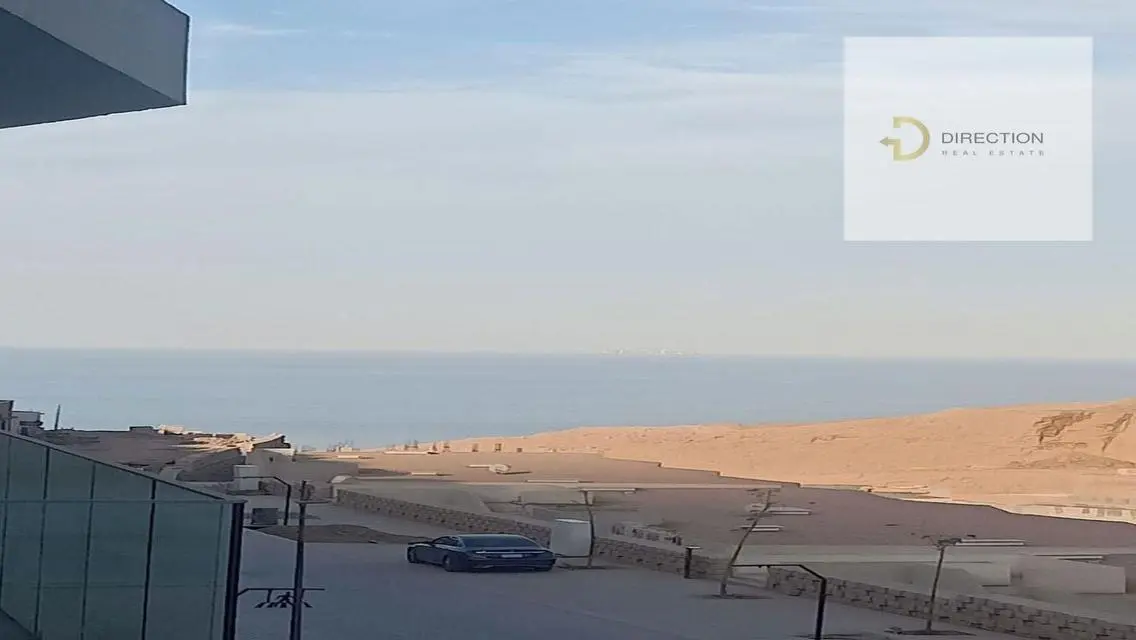منزل فخم مع حديقة ومسبح خاص
