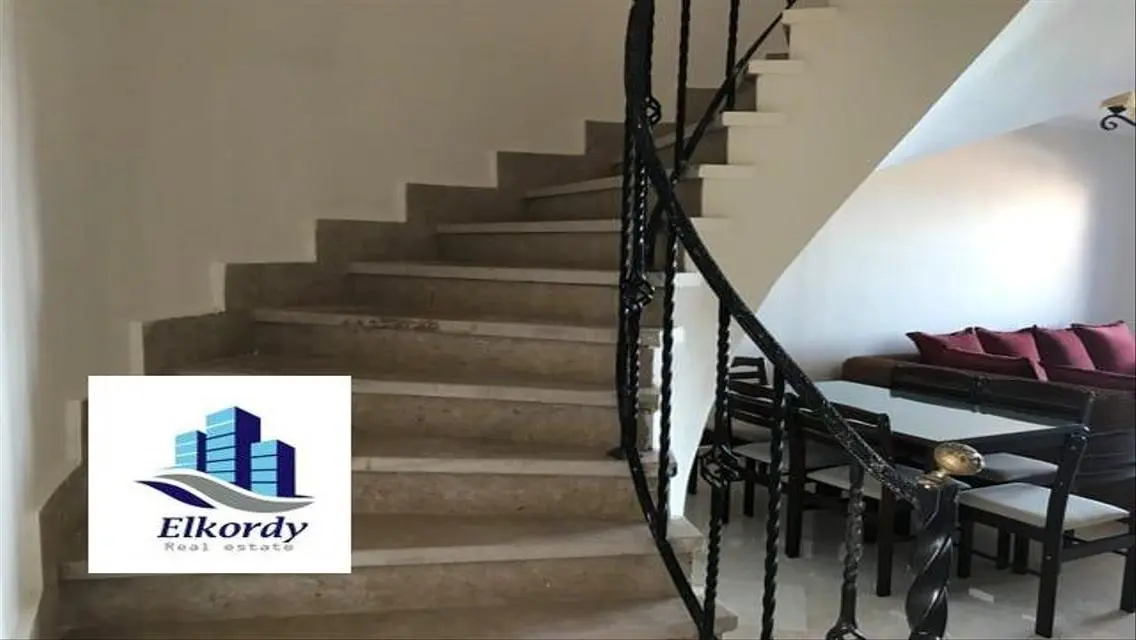 Luxury Apartment Overlooking Lakes at an Attractive Price