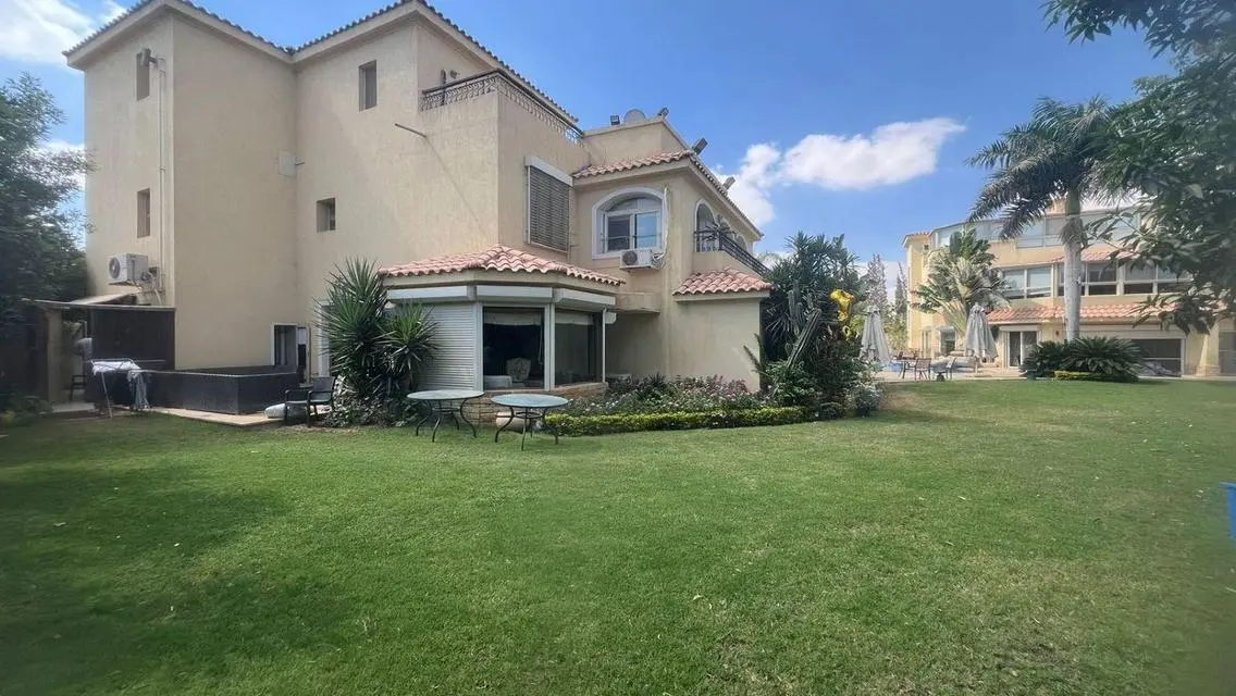 Three Luxurious Houses for Sale in Green Heights Compound