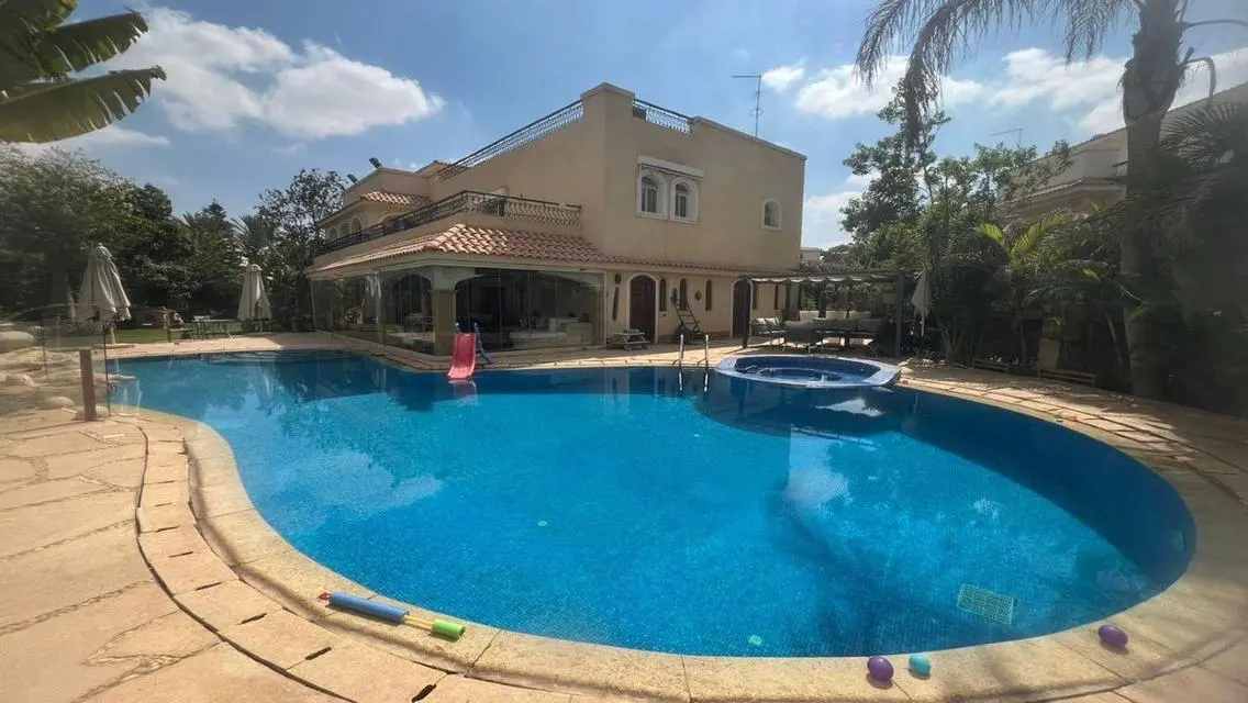 Three Luxurious Houses for Sale in Green Heights Compound