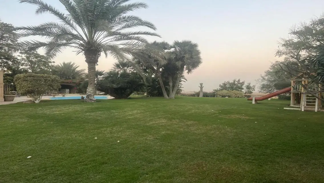 شقة فاخرة بإطلالة على المدينة - 142 متر مربع