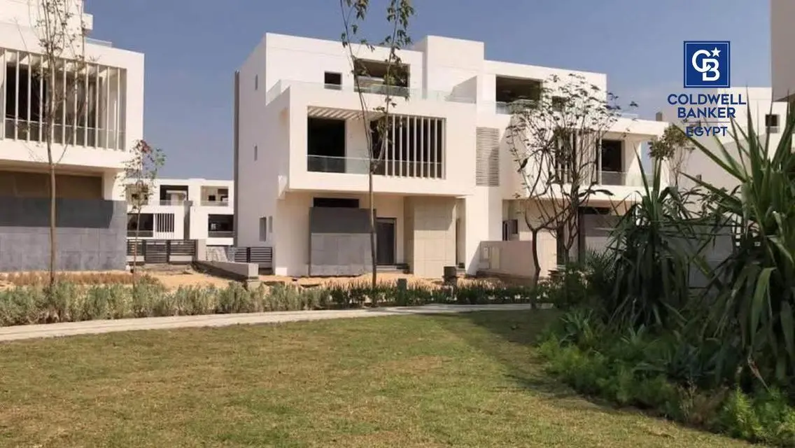 Luxurious Apartment with Stunning Views in the City Center