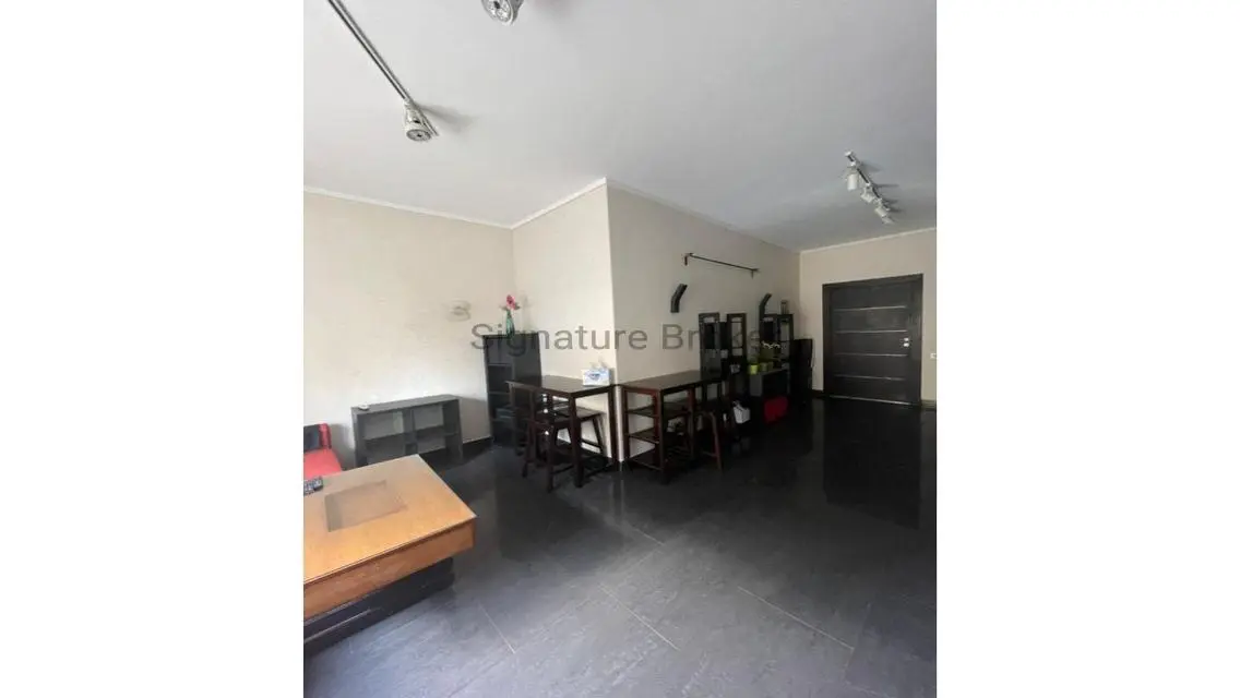 Apartment for Sale in a Prime Location at an Affordable Price