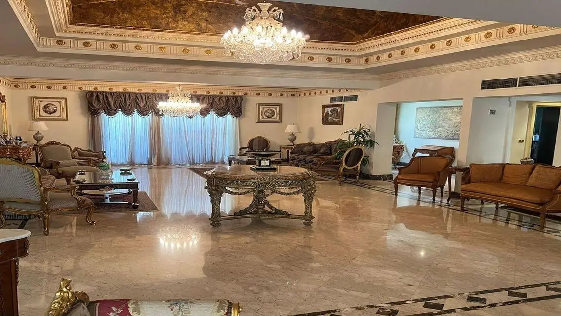 فيلا فاخرة للبيع بمميزات استثنائية