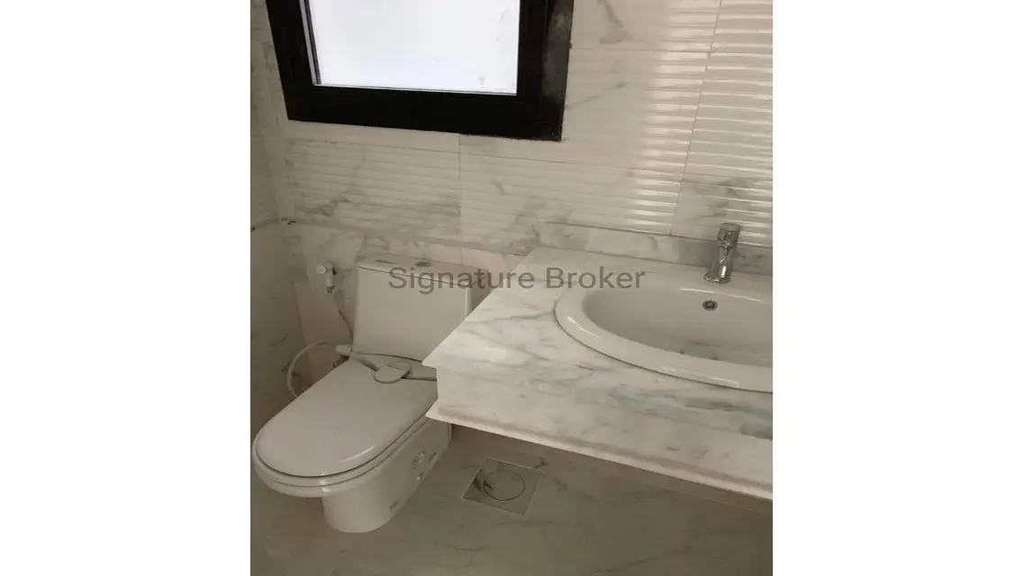 Luxury Apartment for Sale 210 sqm at an Attractive Price