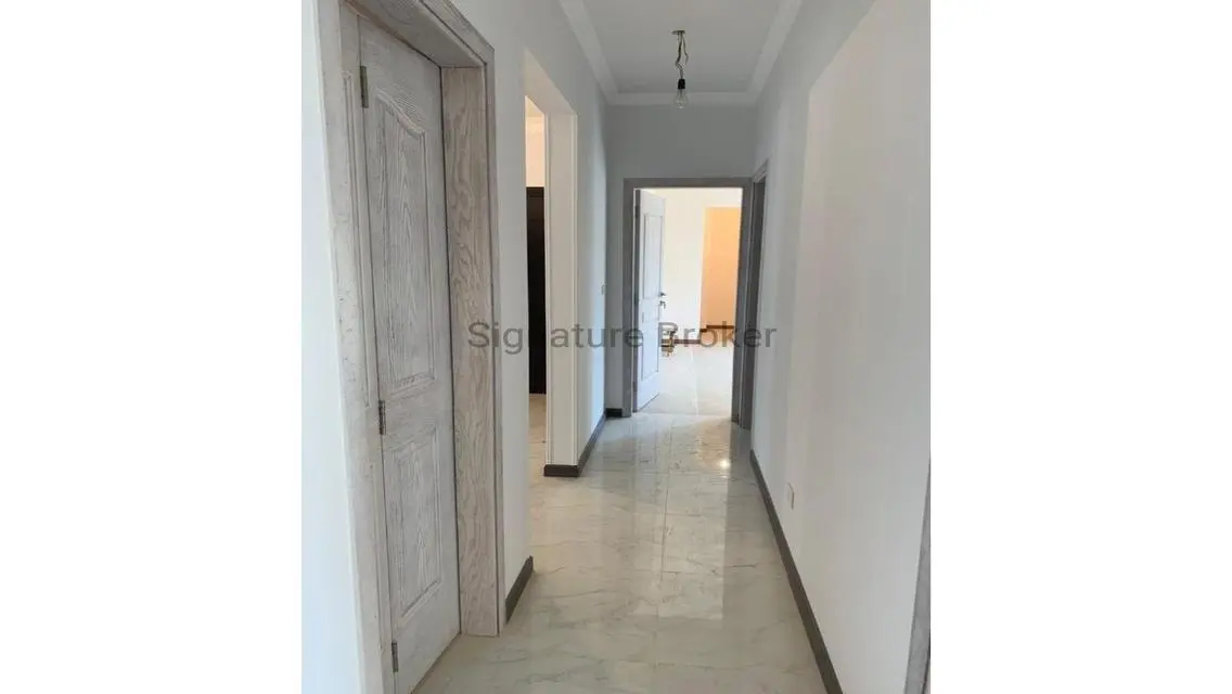 Luxury Apartment for Sale 210 sqm at an Attractive Price