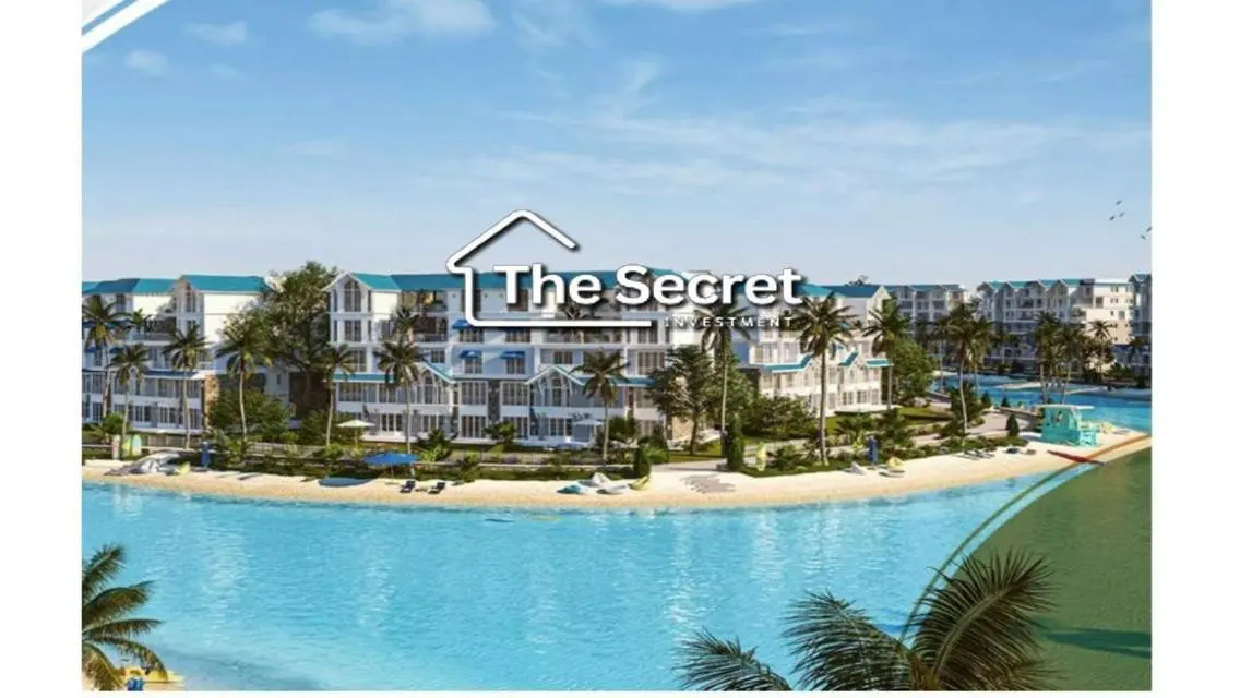 Luxurious 4-Bedroom Villa with Garden and Communal Pool