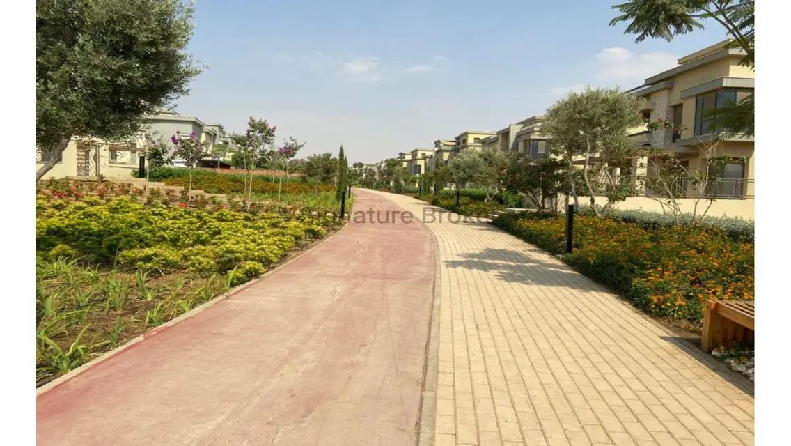 Luxury Apartment for Sale in Area 263