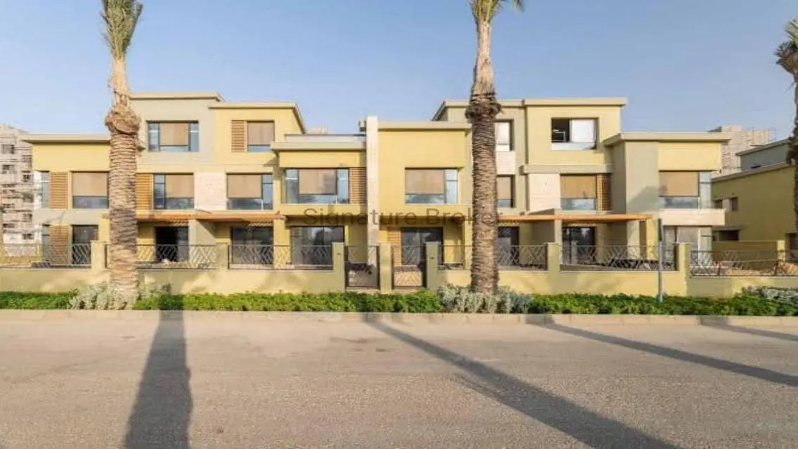 Luxury Apartment for Sale in Area 263