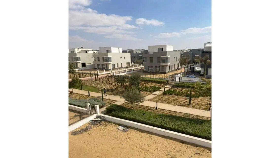 Luxury Apartment for Sale in Area 263