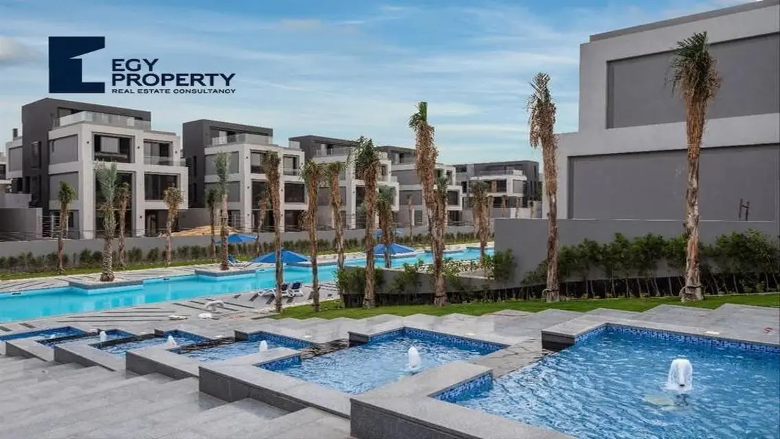 Luxury Home in El Patio Vida - 6th Settlement