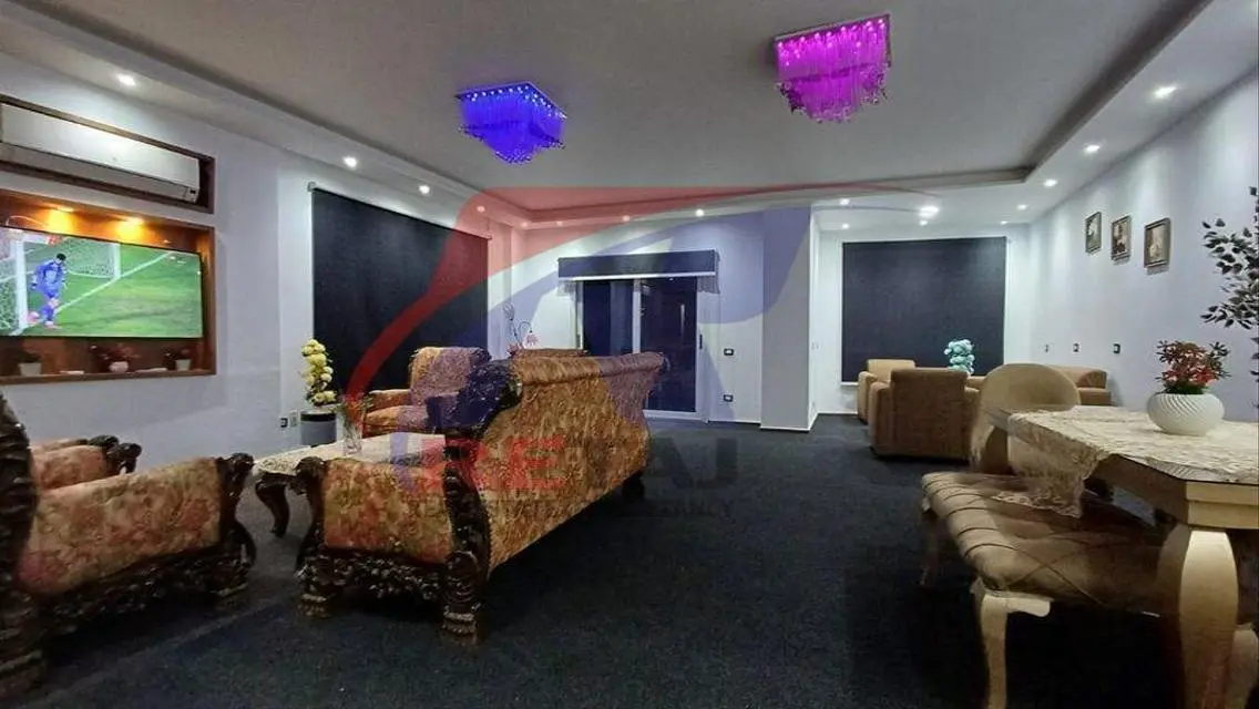 شقة مميزة للايجار بعمارة حديثة