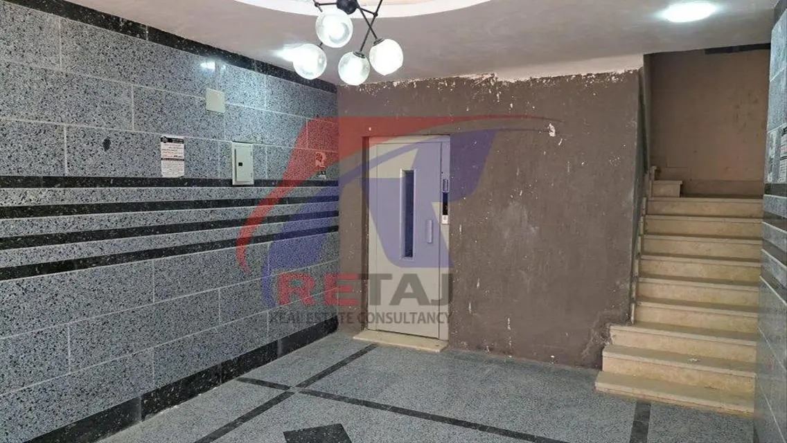 شقة فاخرة بمساحة متر للبيع في موقع متميز