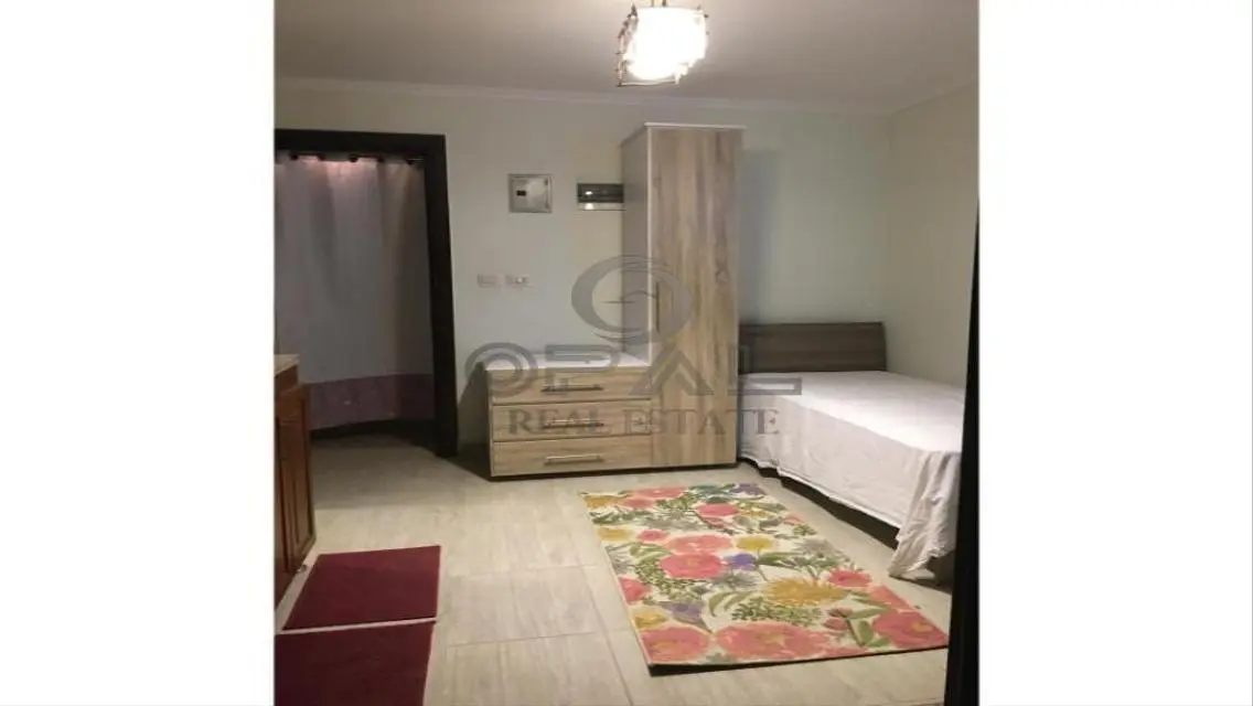 Studio for Rent in Westown Beverly Hills