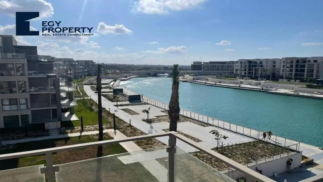 Luxury Apartment for Sale with Lake View