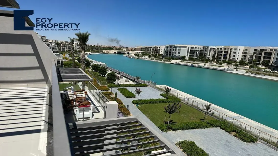 Luxury Apartment for Sale with Lake View