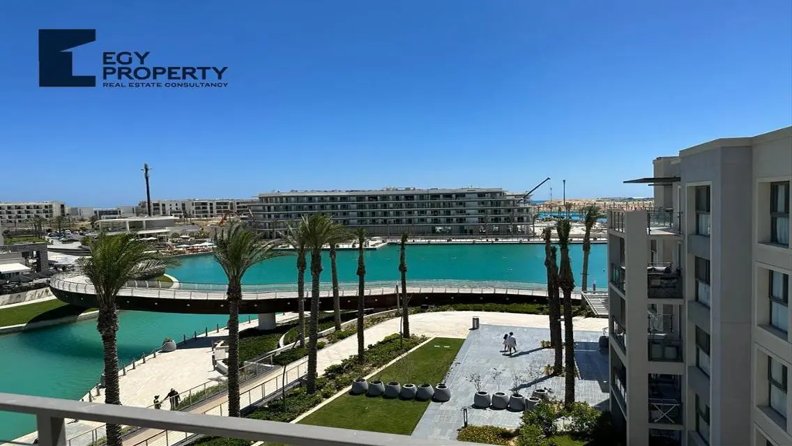 Luxury Apartment for Sale with Lake View