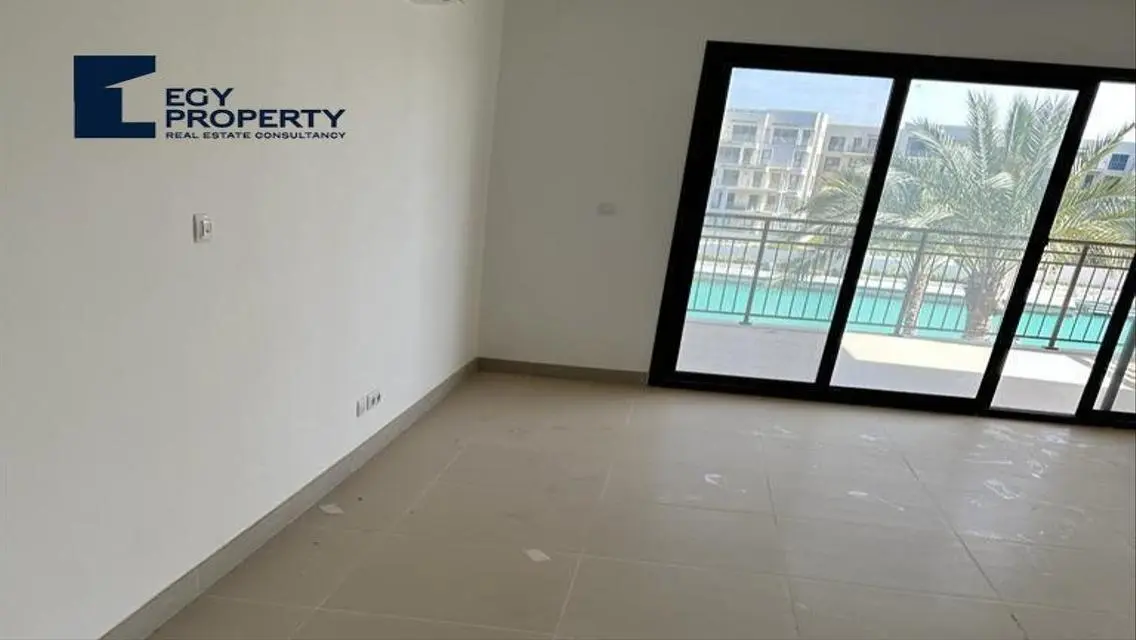 Luxury Apartment for Sale with Lake View