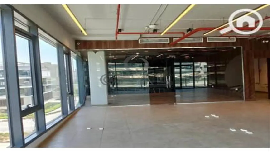 Office for Rent in Beverly Hills - Polygon Area