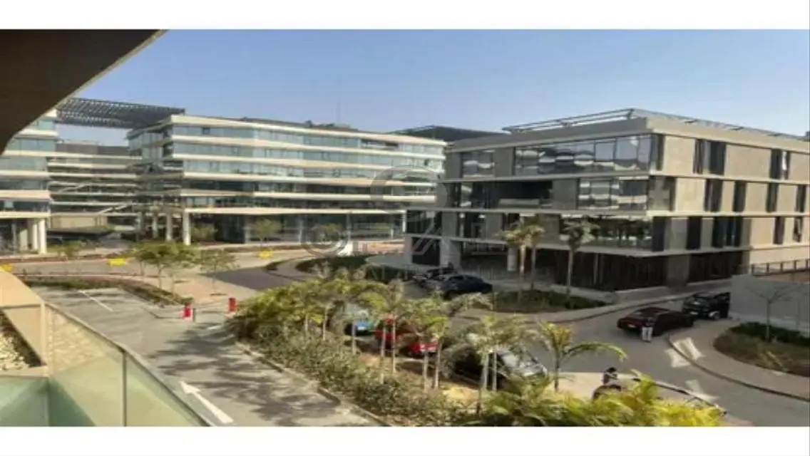 Office for Rent in Beverly Hills - Polygon Area