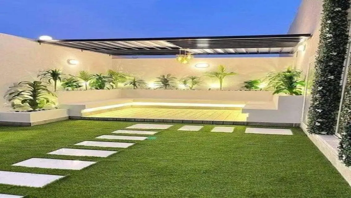 Sarai: Luxury Villa Overlooking the Lakes