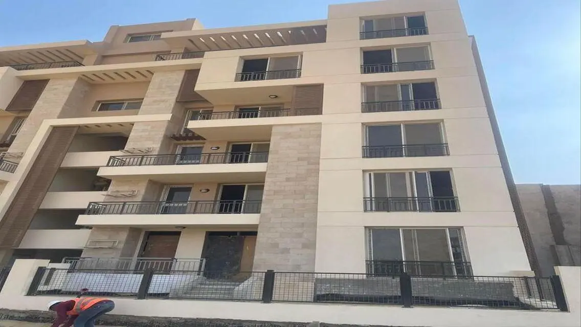 Luxury Villa with Private Garden and Pool for Sale in Prime Location