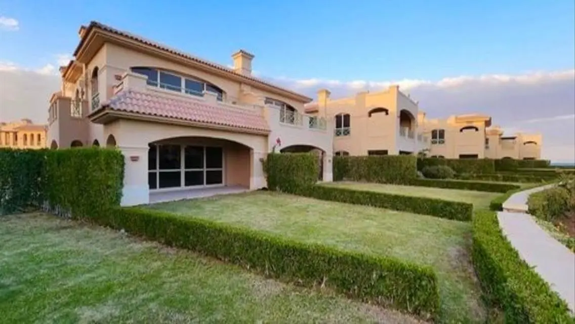 Luxury Villa in La Vista Gardens