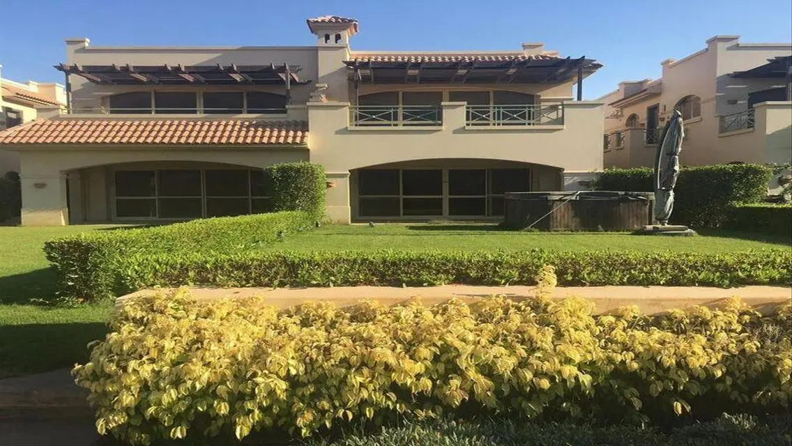 Luxury Villa in La Vista Gardens
