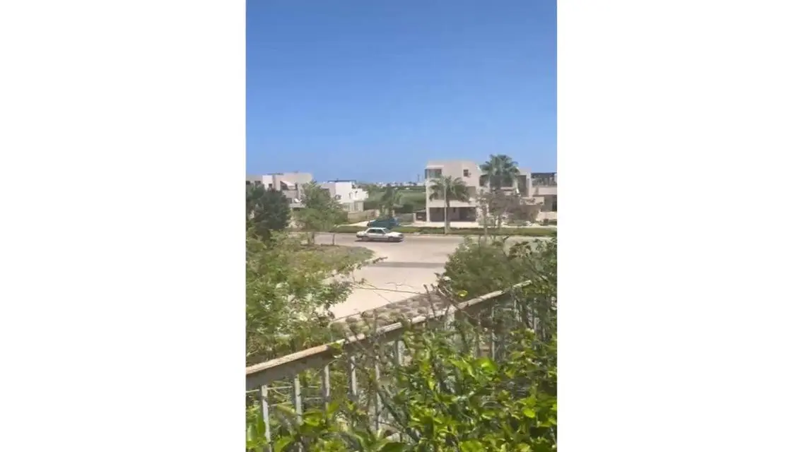 شقة فاخرة بثلاث غرف نوم بسعر 400,000 جنيه