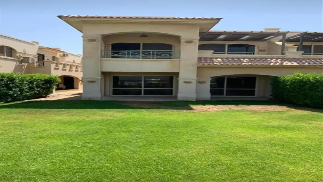 Luxury Villa for Sale with Private Pool and Garden