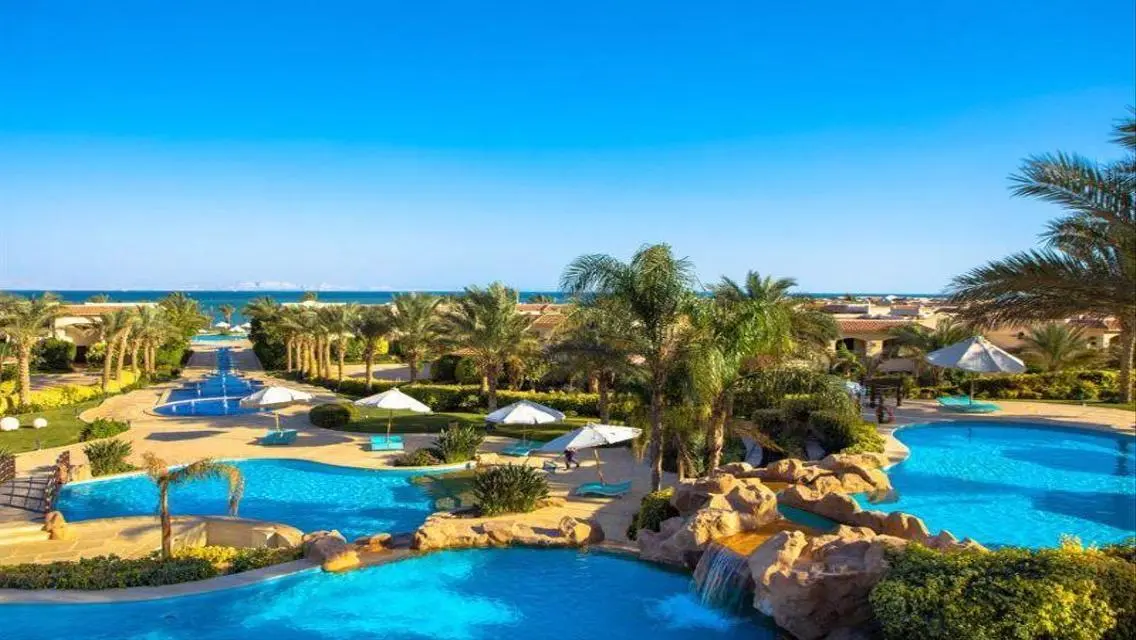 Luxury Villa for Sale with Private Pool and Garden