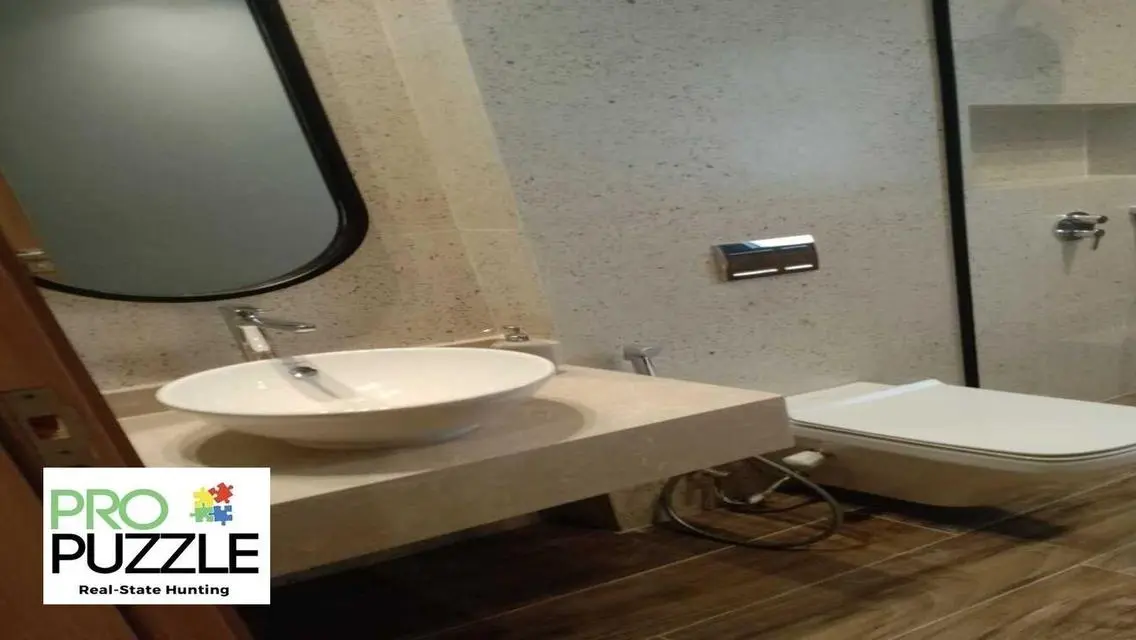 Luxury Apartment for Rent in Lake View Residence