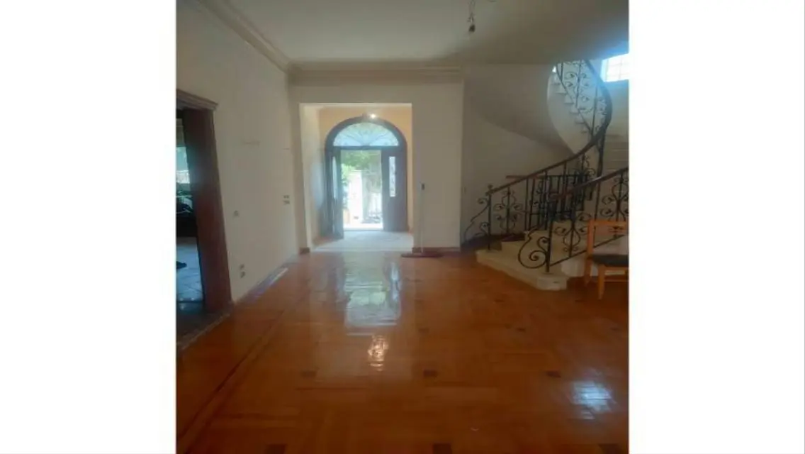 Spacious 600 Sq. M Apartment in a Quiet Area