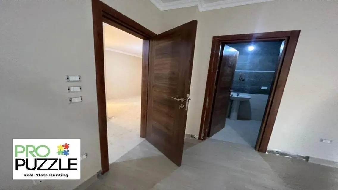 Luxury Apartment for Sale in Promenade - 225 sqm